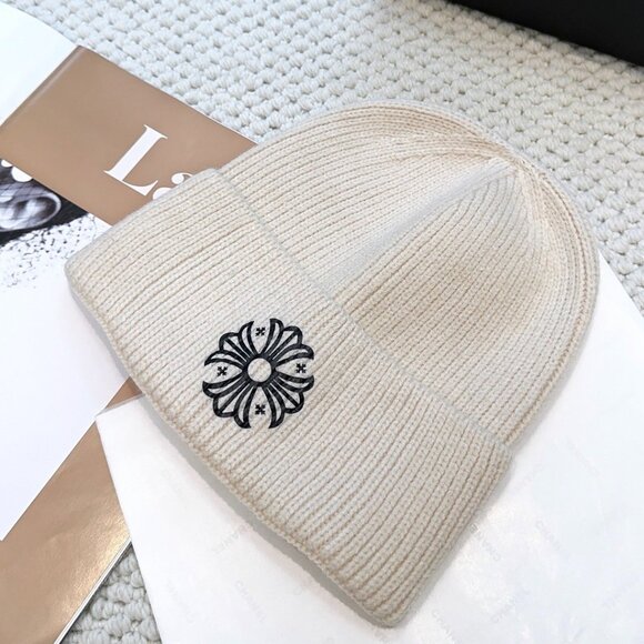 Chrome Hearts Knitted Hat - Picture 4 of 6